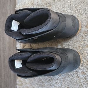 The North Face boots black